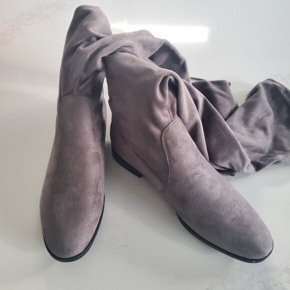 New Beston Grey Faux Suede Women's Pull On Over the Knee Stretch Boots  10 - Picture 2 of 14